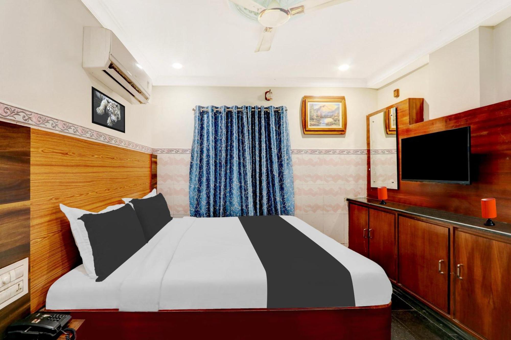 Hotel O Hanuman Pet Near Railway Station Vidzsajavádá Kültér fotó